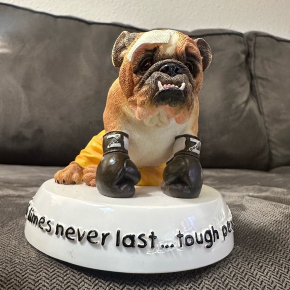 Zelda Wisdom Tough Times never last .. tough people do bulldog figurine - Picture 7 of 8